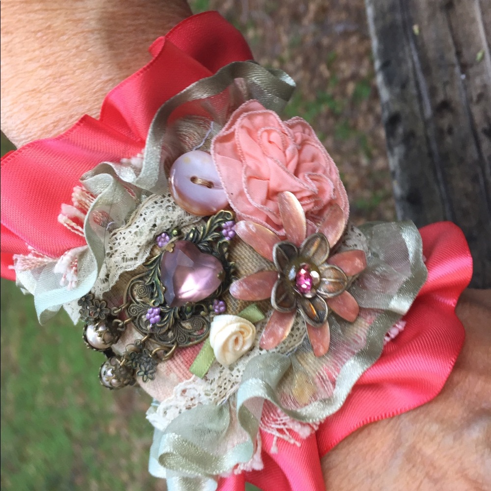 Kreativekristen original handcrafted wristlet, hp2…, hand made jewelry ,HP25 - Picture 3 of 7